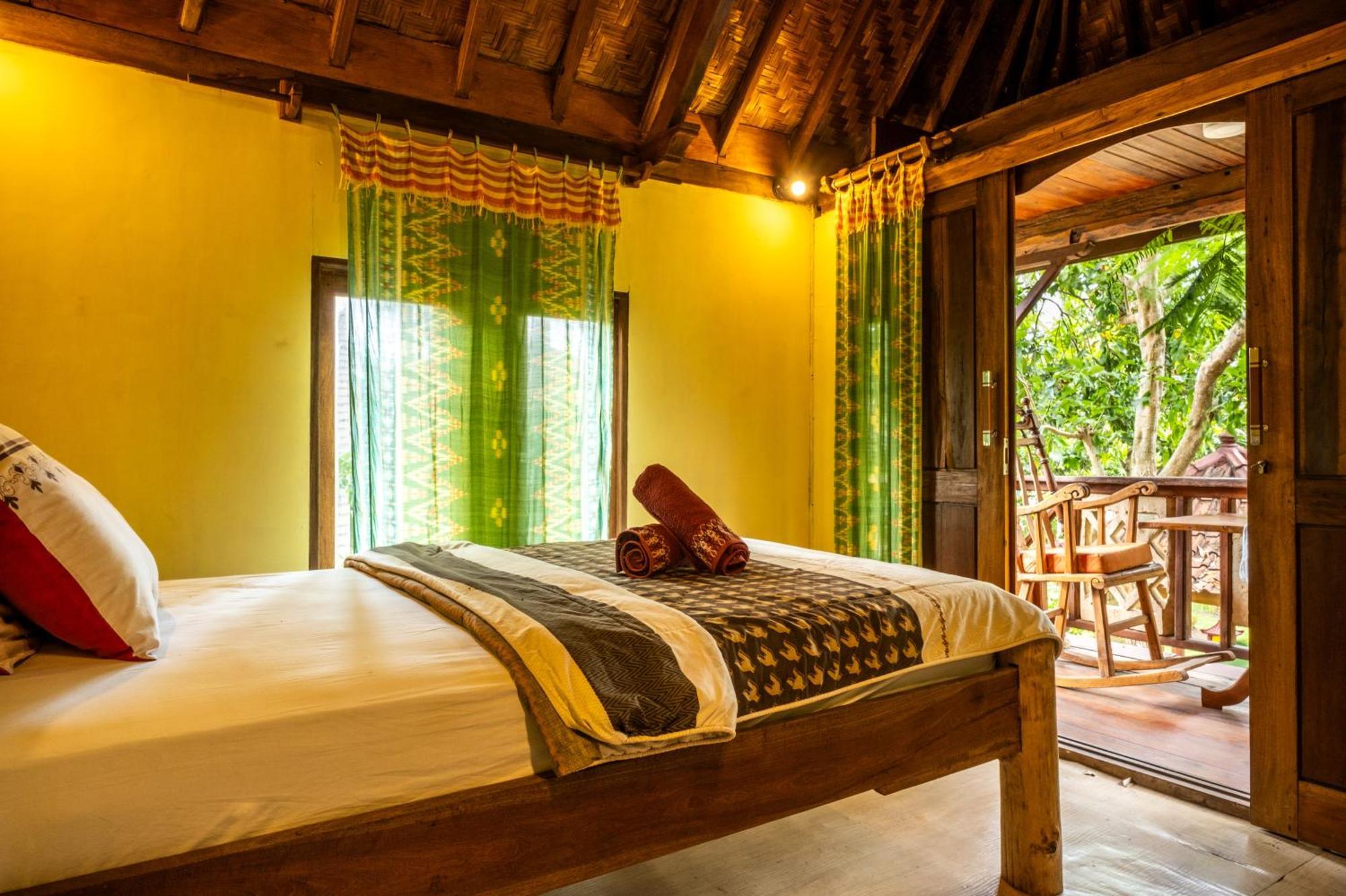 Lombok Stanley Garden Villas Montongbuwoh Exterior foto