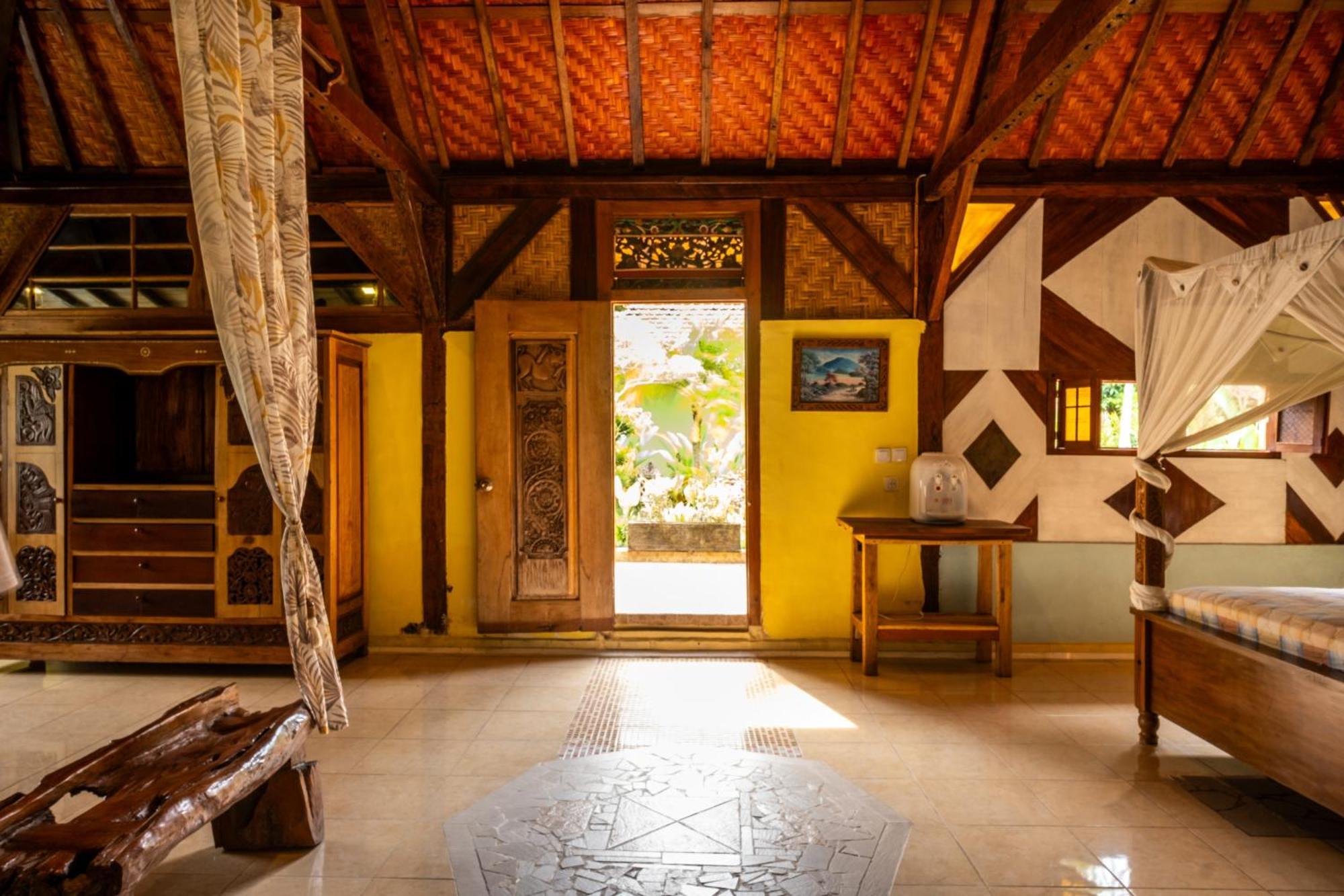 Lombok Stanley Garden Villas Montongbuwoh Exterior foto